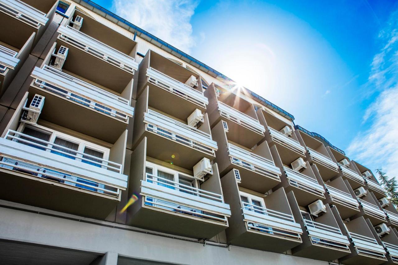 Quadruple Room with Balcony