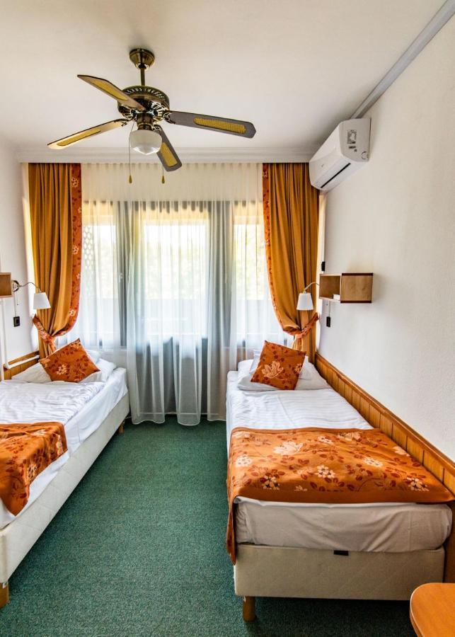 Twin Room with Balcony