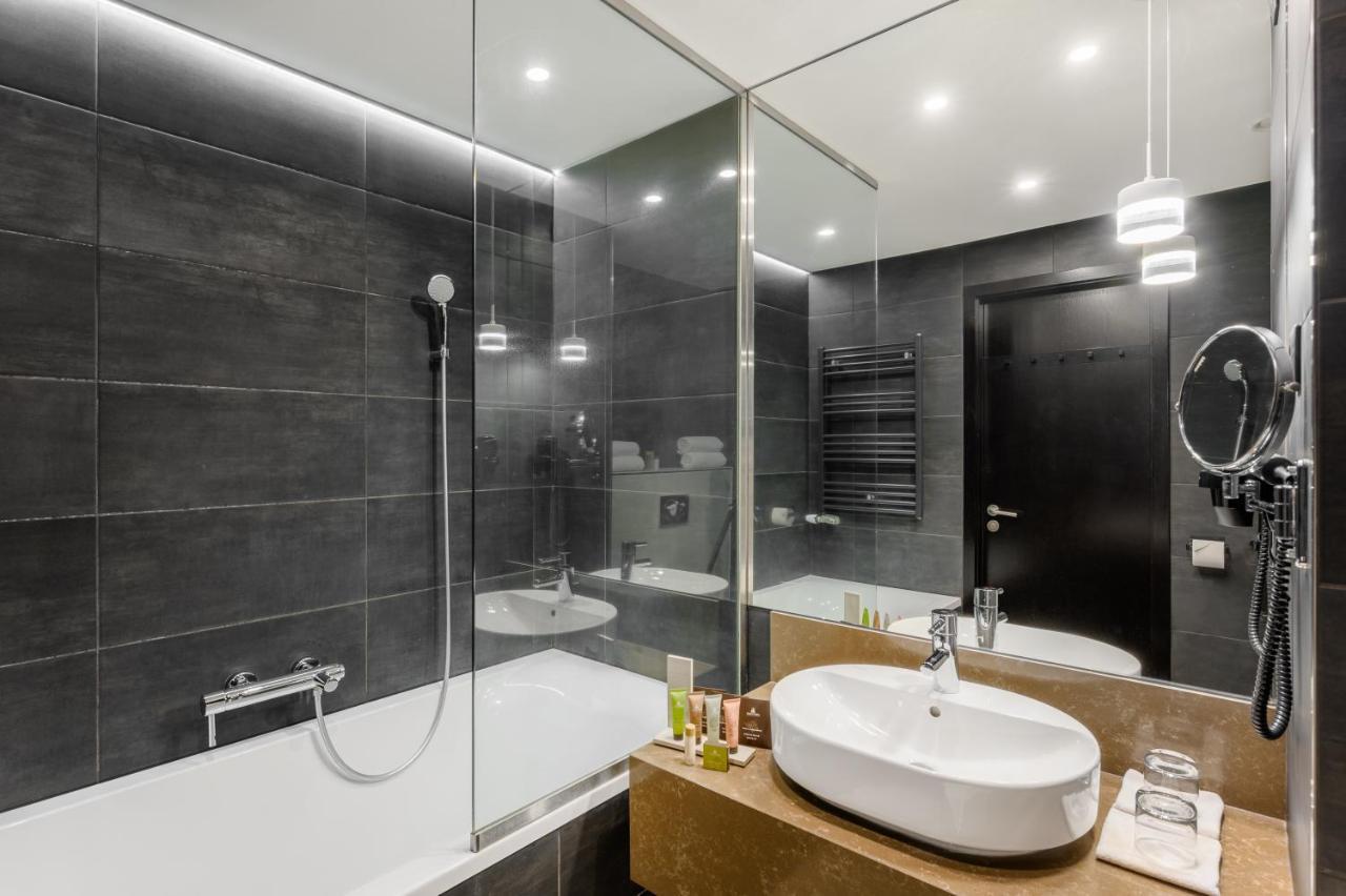 Deluxe Double or Twin Room with Balcony