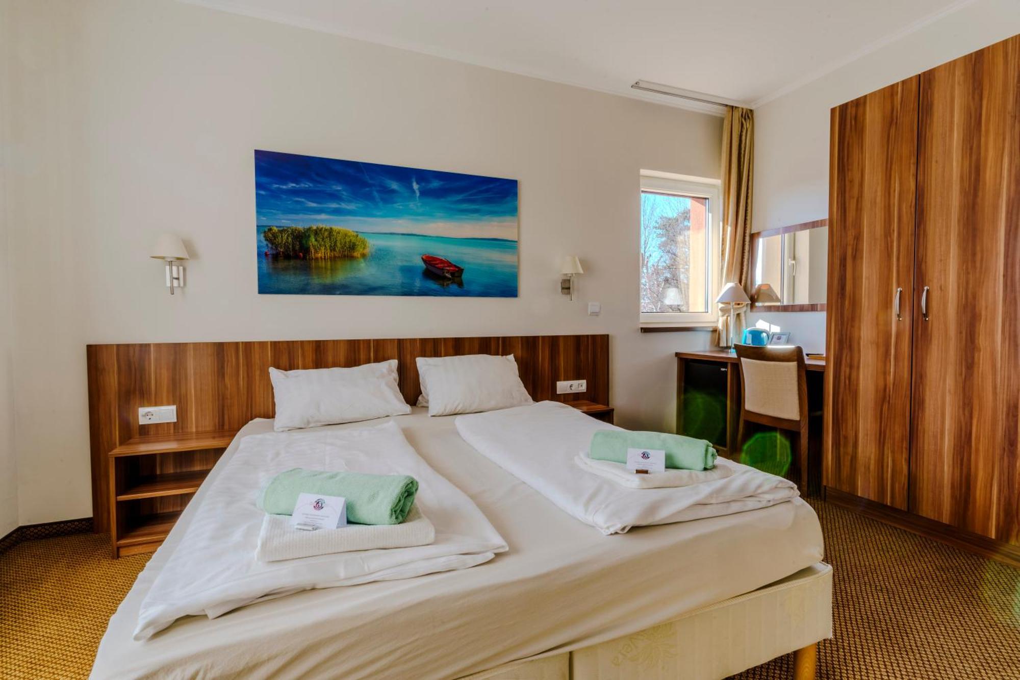 Triple Room Balcony,1499797612:JPEG