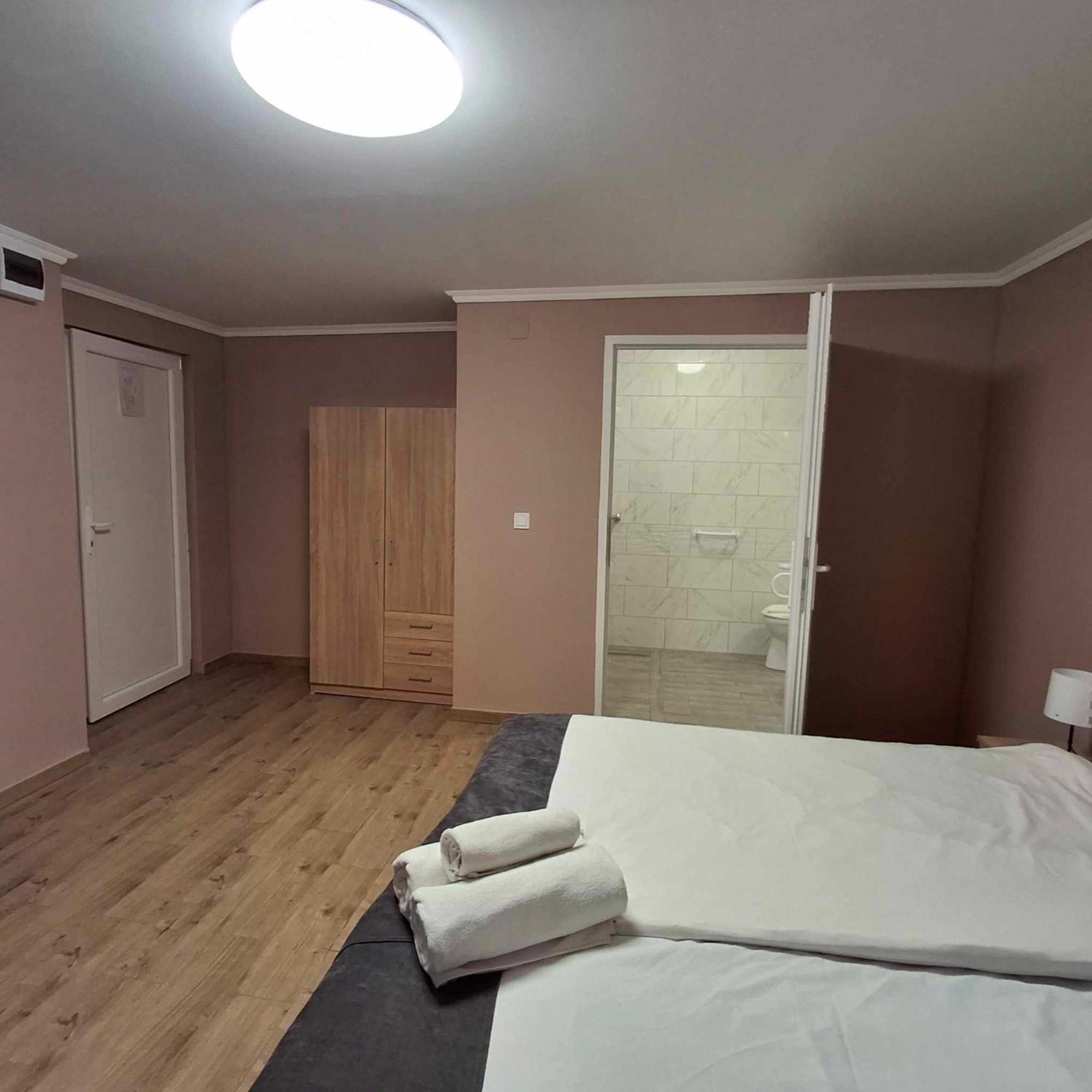 Double Room Disability Access,1641723329:JPEG
