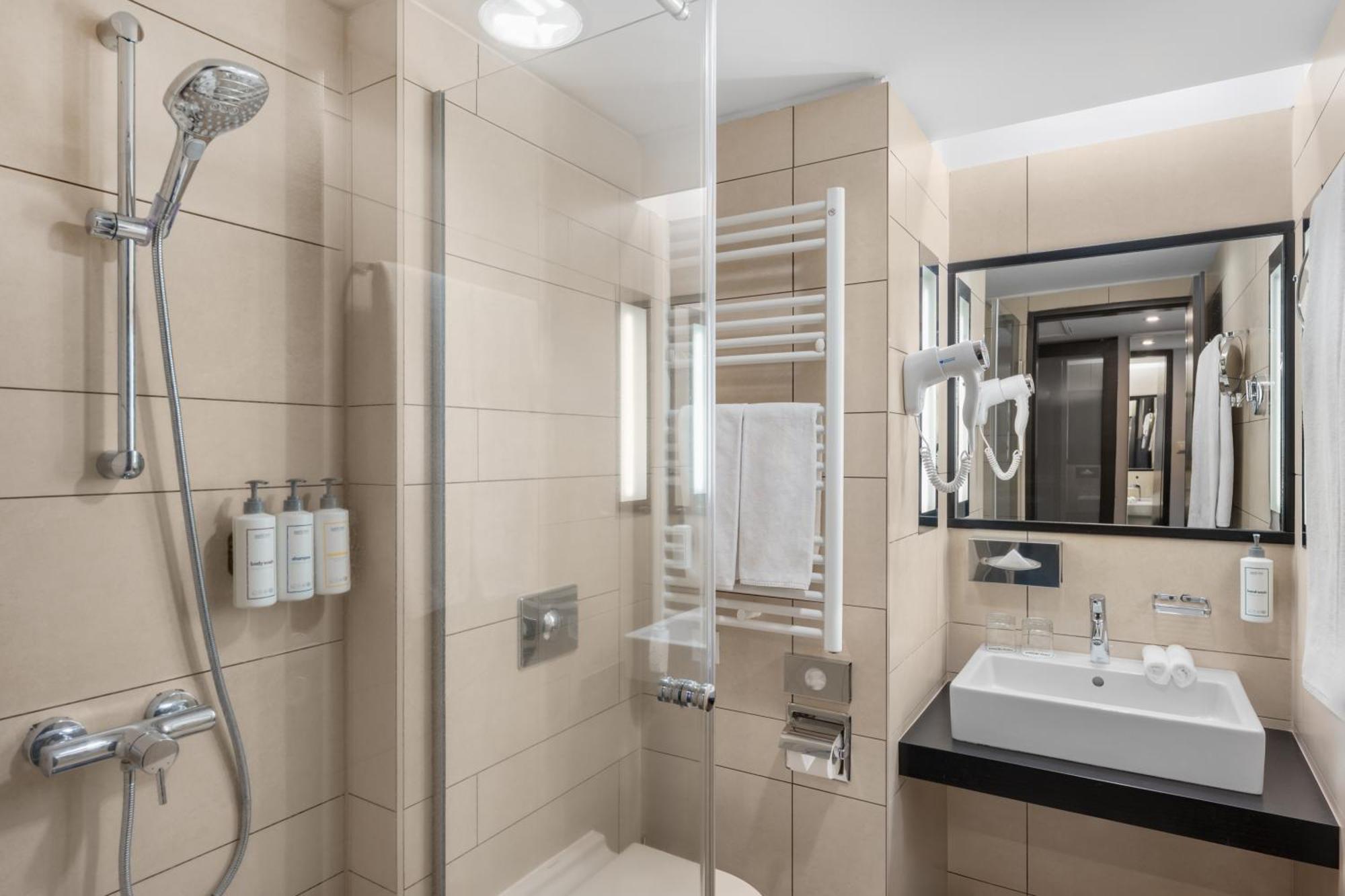 One-Bedroom Suite,1770458283:JPEG
