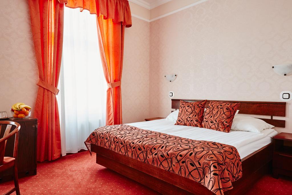 Double Room with New Year's Package