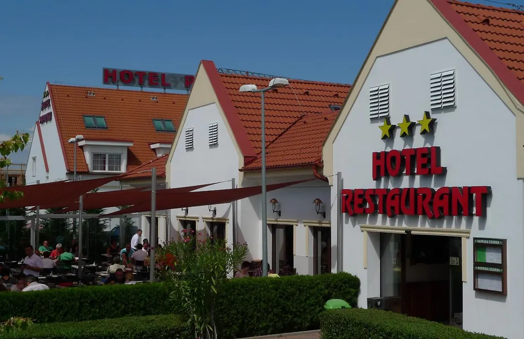 Hotel Paprika-1