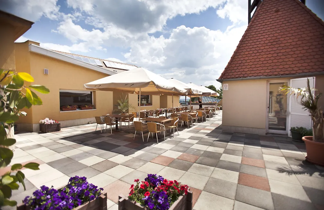 Hotel Makar Sport & Wellness-1