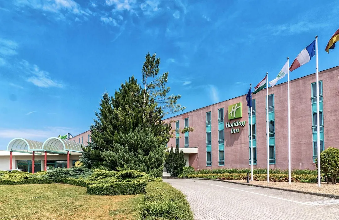 Holiday Inn Budapest-Budaoers By Ihg-1