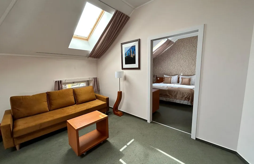 Boutique Hotel Sopianae-1