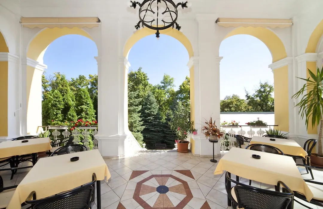 Hotel Astoria-1