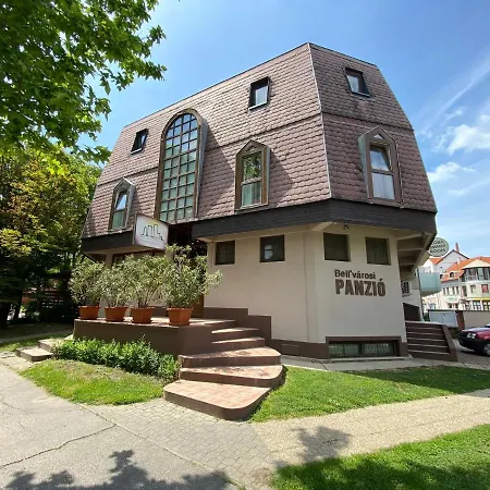 Belvarosi Panzio-3
