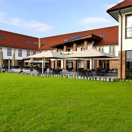 Family-Hotel-3