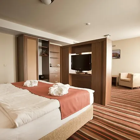 Hotel Makar Sport & Wellness-3
