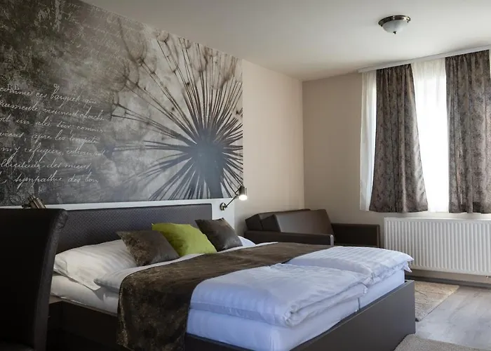 Főnix Apartman