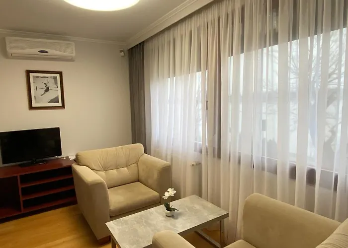 Part Cafe Residence