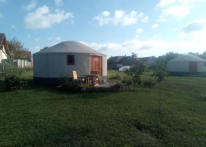 Jurtafarm - A Nomad Luxus