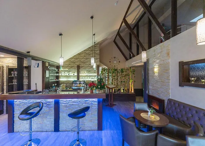 Oazis Wellness Panzio Hotel Szigetszentmiklos, Hungary