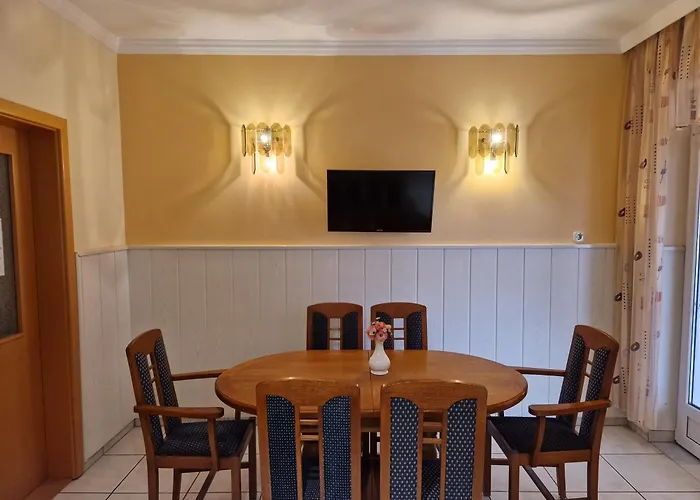 Éva Panzió