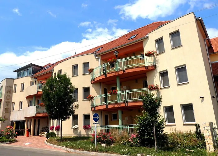 Hotel Makar Sport & Wellness