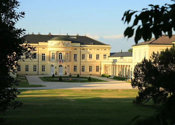 Károlyi Kastély Hotel&Restaurant