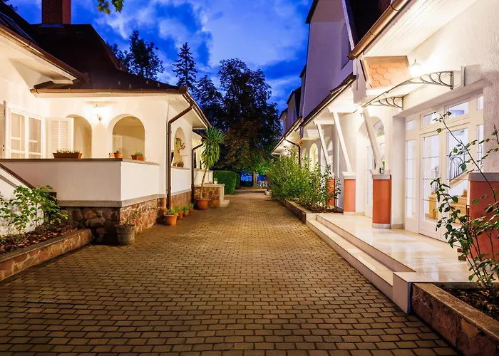 Partvilla Balatonboglar, Hungary