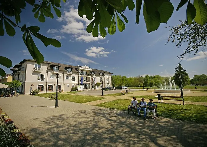 Xavin Wellness Hotel & Restaurant