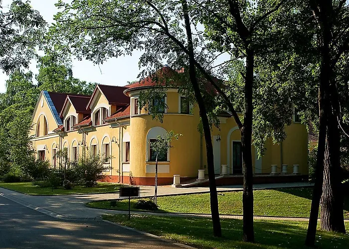 Gereby Kuria Hotel Es Lovasudvar