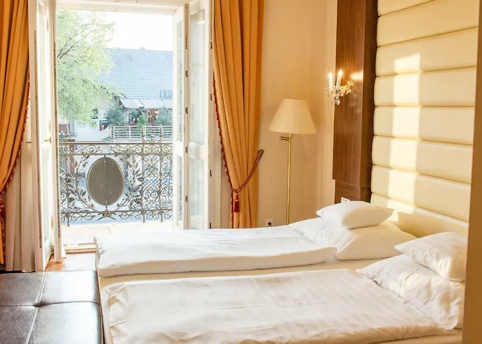 Hotel Kristály Imperial